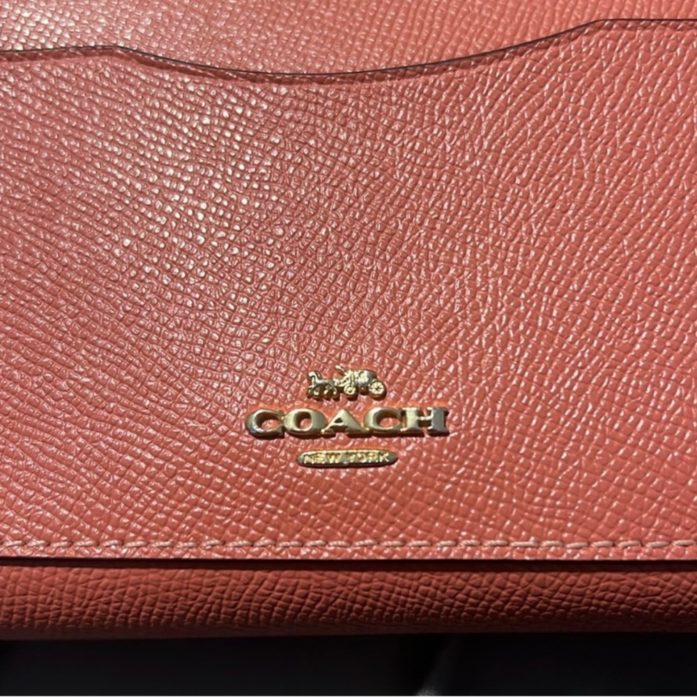 NWOT Coach Long Wallet With Horse And Carriage logo Salmon Pink - Picture 2 of 4